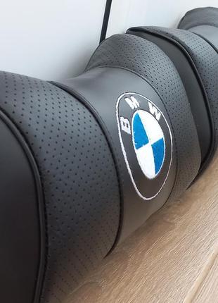 Подушка-подголовник bmw