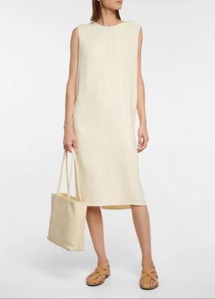 Сандалии the row черные бежевые