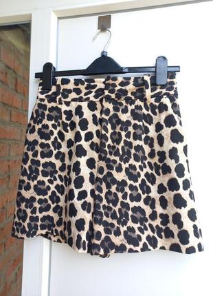 Леопардові шорти
