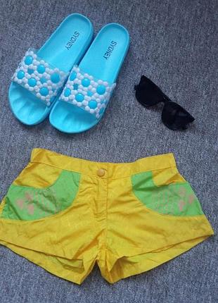 Шорти 8-10 років,плащівка.