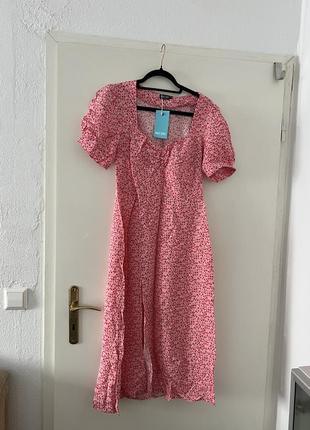 Рожева сукня з розрізом від українського бренду must have🌸