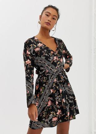 Мини-платье miss selfridge на пуговицах с принтом