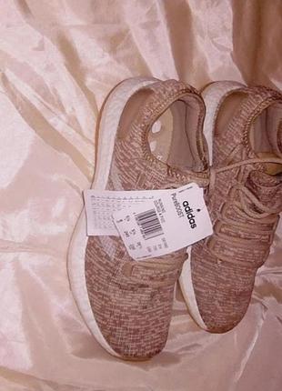 Новые женские фирменные кроссовки adidas,
женская обувь