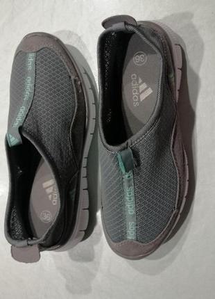 Мокасины/кроссовки женские adidas, серого цвета
