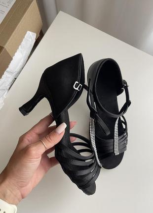 Танцевальные туфли dance shoes 37(24 см)