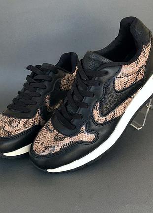 Распродажа женские кроссовки esmara 38, 39, 40