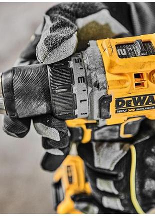 Дрель-шуруповёрт аккумуляторная бесщёточная dewalt dcd800h2t 8