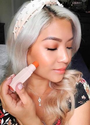 Румяна в стеку fenty beauty by rihanna match stix - chili mango2 фото