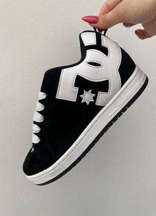 BOSS Saturn Niedrige Sneaker mit Logo in Grau