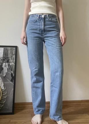 Прямі блакитні джинси weekday zara mango