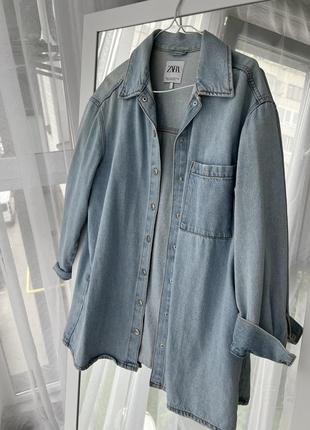 Джинсовка zara джинсова куртка