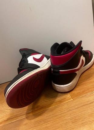 Nike air jordan 1 mid “bred toe”  чоловічі 41 розмір2 фото