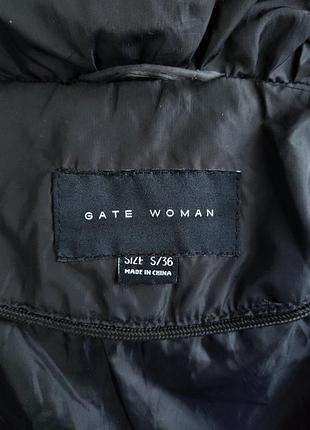 Жіноча чорна демісезонна куртка gate woman6 фото