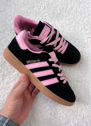 Жіночі кросівки adidas spezial black/pink замша