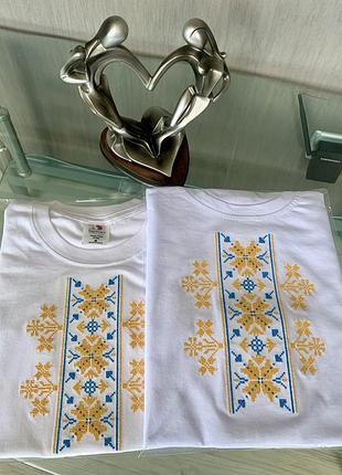 Футболка жіноча