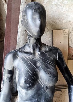 Манекен девушка, без подставки