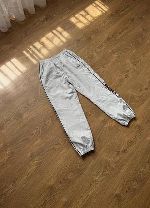 ‼️нейлонові спортивні штани reebok vintage сірі розмір s