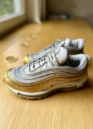 Кроссовки nike