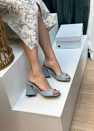 Шлепанцы женские из натуральной кожи