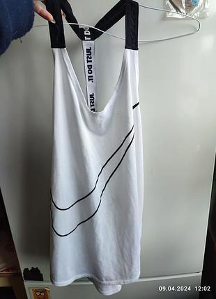 Спортивна майка і спідниця міні