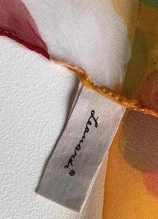 Яркая вискозный платок в цветок4 фото