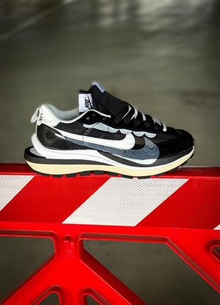 Кроссовки мужские sacai x nike vaporwaffle black/white