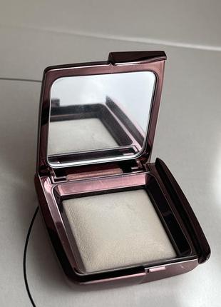Фінішна пудра для обличчя hourglass ambient lighting finishing powder