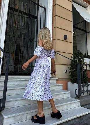 Сукня плаття міді в квіточку з рукавами ліхтариками на гумці з відкритими плечима приталена корсетна а силуету селянка біле чорне блакитне зелене5 фото