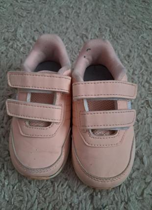 Кросівки adidas