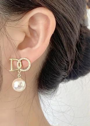 Серьги, смотрите больше бижутерии в своих обьевах3 фото