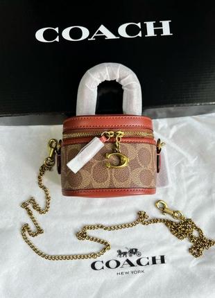 Сумка в стиле coach