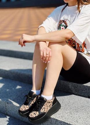 Кросівки  колір - беж та чорні матеріал - еко шкіра.5 фото