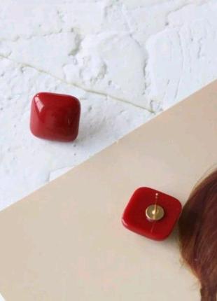 Трендовые геометрические серьги