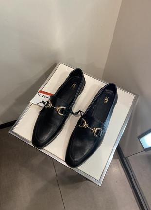 Лофери zara шкіра 36.37,38,39,40