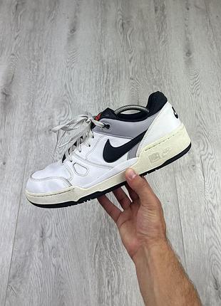 Кроссовки nike force