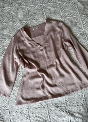 Ніжно рожева жіноча кофта 2