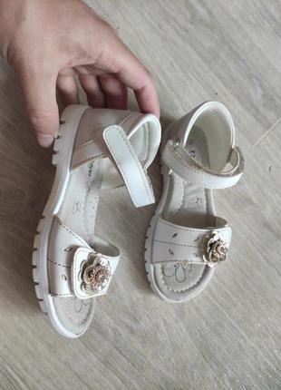 Босоніжки босоніжки сандалі