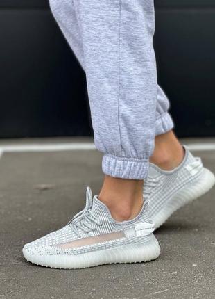 Легкие текстильные женские кроссовки / демисезонные / весенние, летние, осенние / текстиль / черные, белые, серые