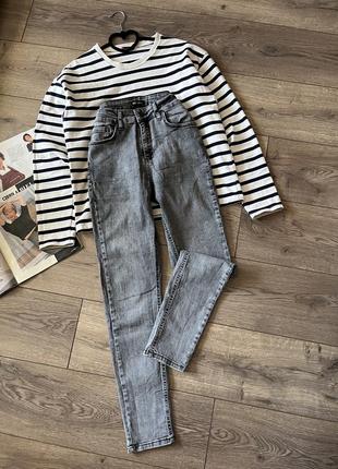 Джинсы в стиле zara