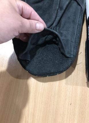 Боксерские перчатки