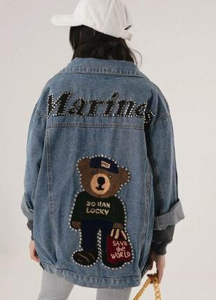 Стильный джинсовый oversized жакет mochy c модными патчами и шикарным фактурным teddy мишкой10 фото