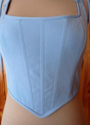 Корсет блакитного кольору