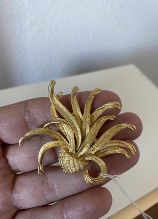 Вантажна брошка сша.