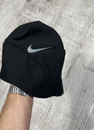 Крутая спортивная шапка от nike real nsw