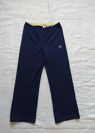 Укороченые спортивные штаны adidas m