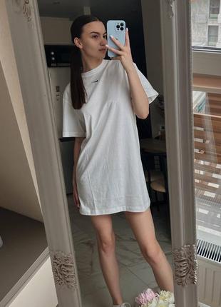 Платье футболка