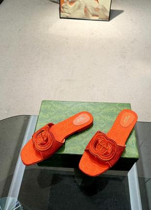 Тапки, тапочки, шльопанці в стилі gucci