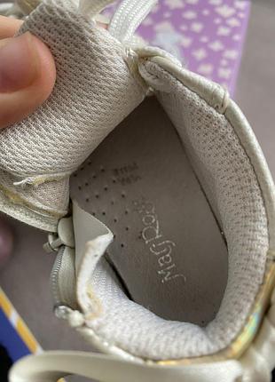 Обувь для девочки 4