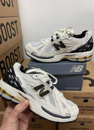 New Balance 997S Grey Suede MS997TKD protection pack light grey чоловічі кросівки нью беланс 1906д замша сітка демісезон