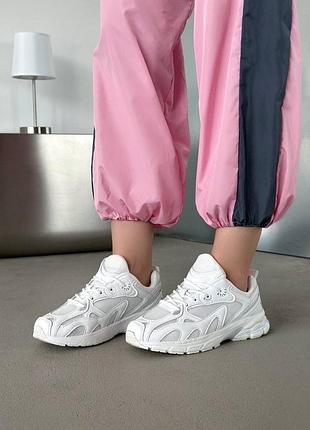 Легкие женские кроссовки / демисезонные / весенние, летние, осенние / сетка, текстиль, кожа, замша / черные, белые, синие